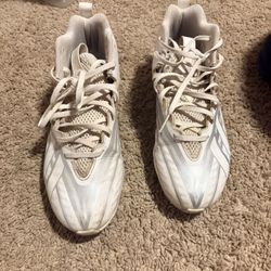 Football Cleats Sz 10 Men’s