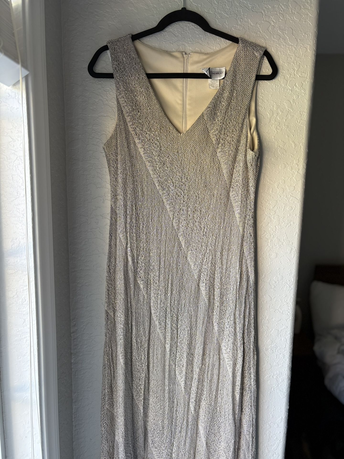 Vintage Silver Metallic Formal Dress – S.I. Fashions