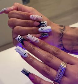 Nail sale