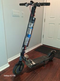 E SCOOTER