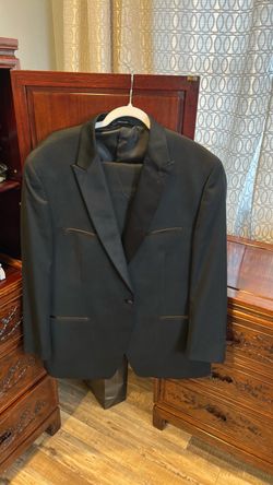 Black Tuxedo Jacket with Satin Lapels
