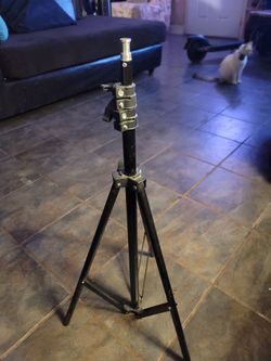 Light Stand For Photograph Equipment 
