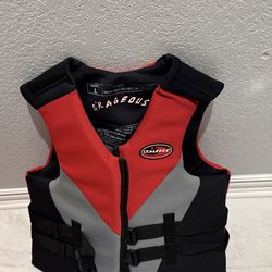 O'Rageous Men's large life vest, suitable for over 90 lbs.