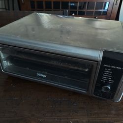 Ninja Foodi 9-in-1 Digital Oven Air Fry, Air Roast/ Broil, Bake, Bagel, Toast, Dehydrate, Keep Warm, and Reheat - Stainless Steel