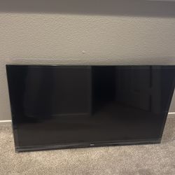 Roku 43” Select Series 4K HDR LED Smart TV