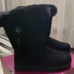 New Ugg Style Boots