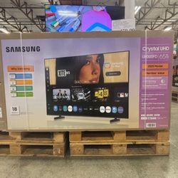 65 “ Samsung smart 4K LCD HDR TV 
