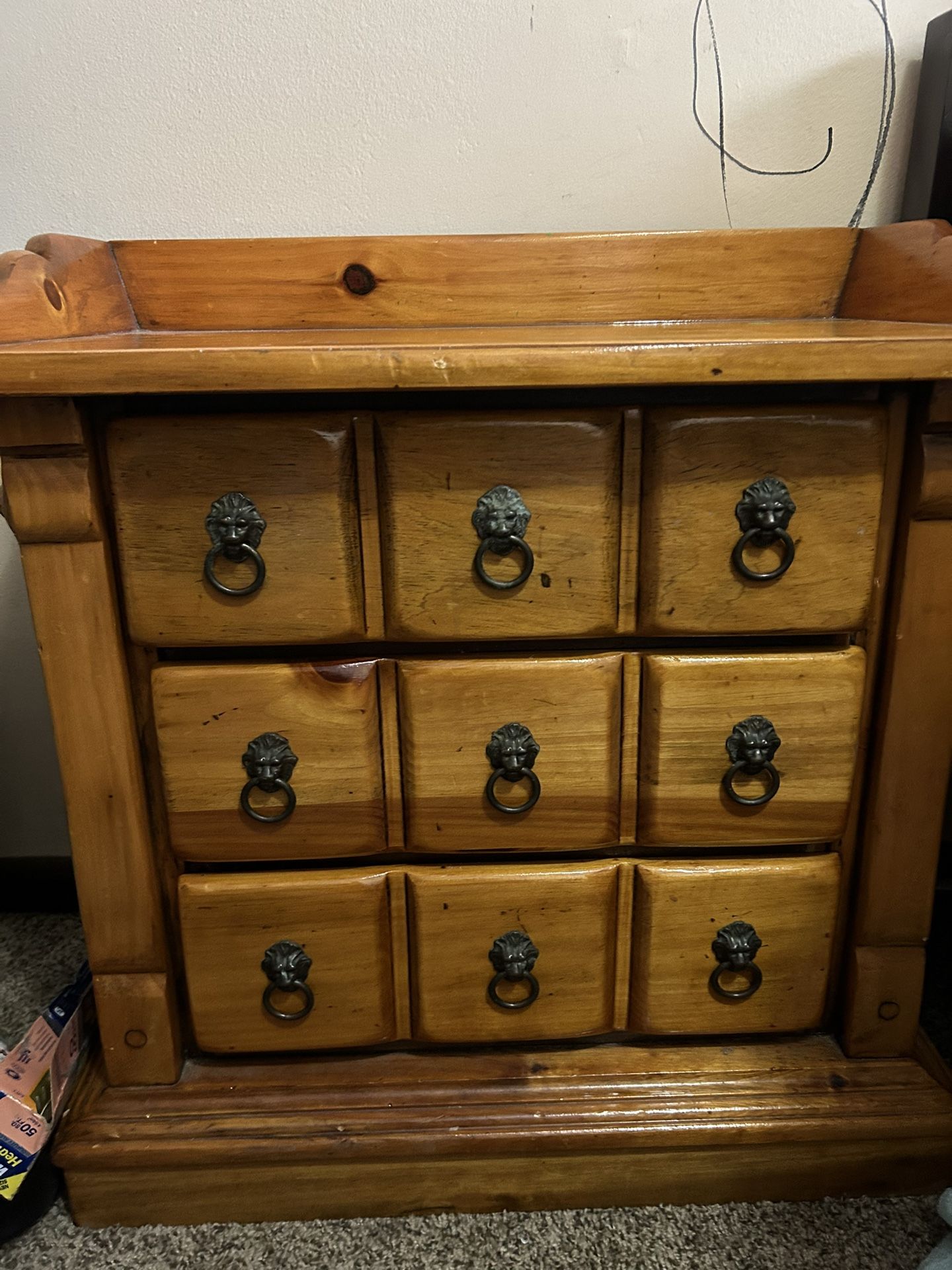 3 Drawer Dresser/Nightstand