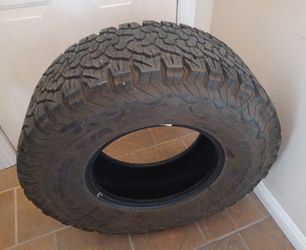 BF Goodrich All Terrain KO2 17in