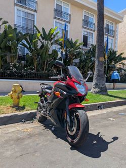 2015 Yamaha FZ6R