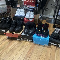 Jordan’s Sz 8.5-9 Travis Scott