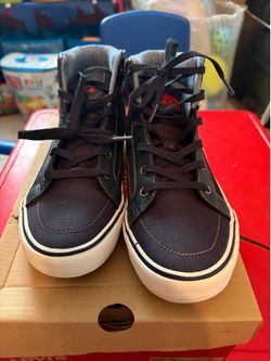 Levi’s brand youth navy denim shoe size:3.5