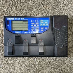 BOSS ME-30 Guitar Effects Board