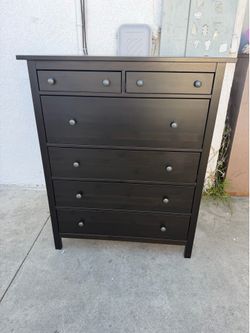 6 drawer IKEA dresser !