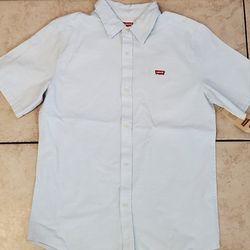 New Levis Boys Shirt. Size Large