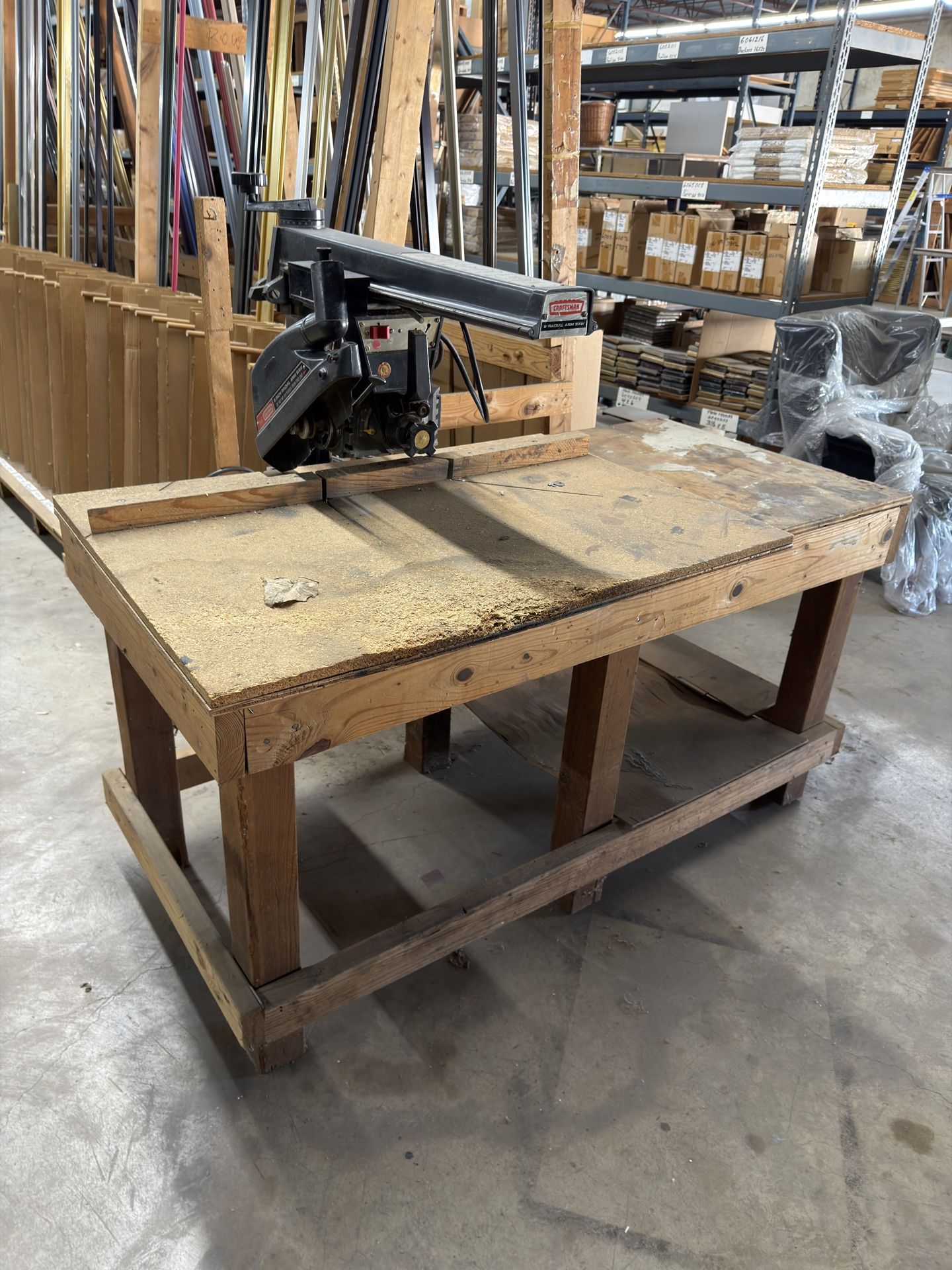 Work Bench with Saw