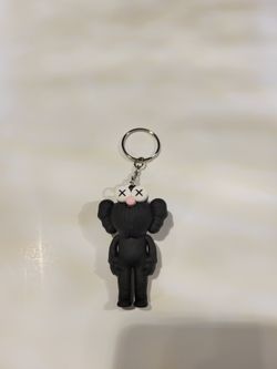 Kaws Elmo Seasme Street Keychain Black 
