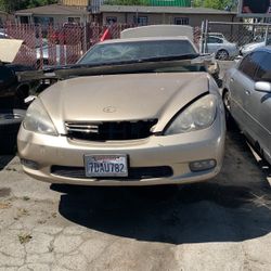 2002 Lexus ES 300 Selling Parts Only