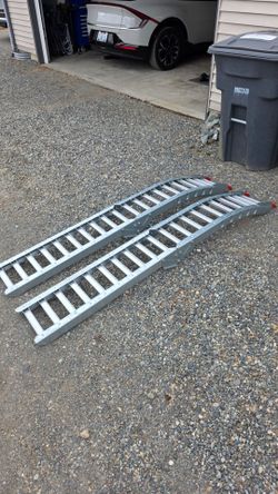 Folding Ramps 7ft 1400lb capacity