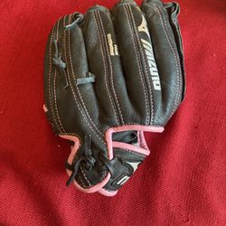 Kids Softball Glove-$5 (6-9 Yrs Old)
