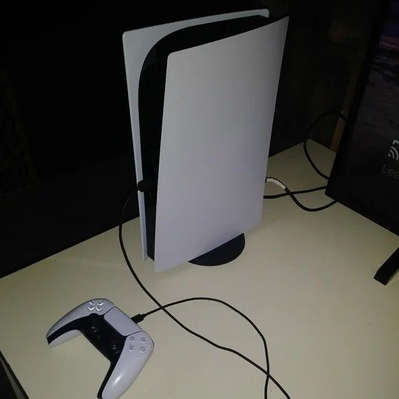 White Sony PS5