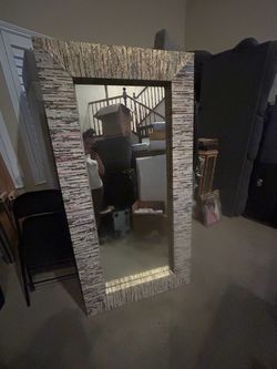 Stunning Mosaic Textured Floor Mirror – Linon Magazine & Goldtone Thread Leaner