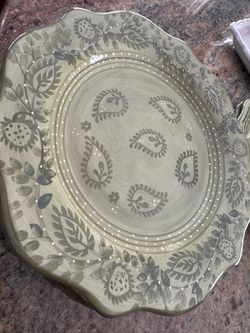 Dinner plates