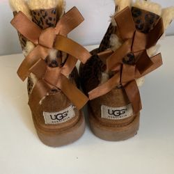 Girl Ugg