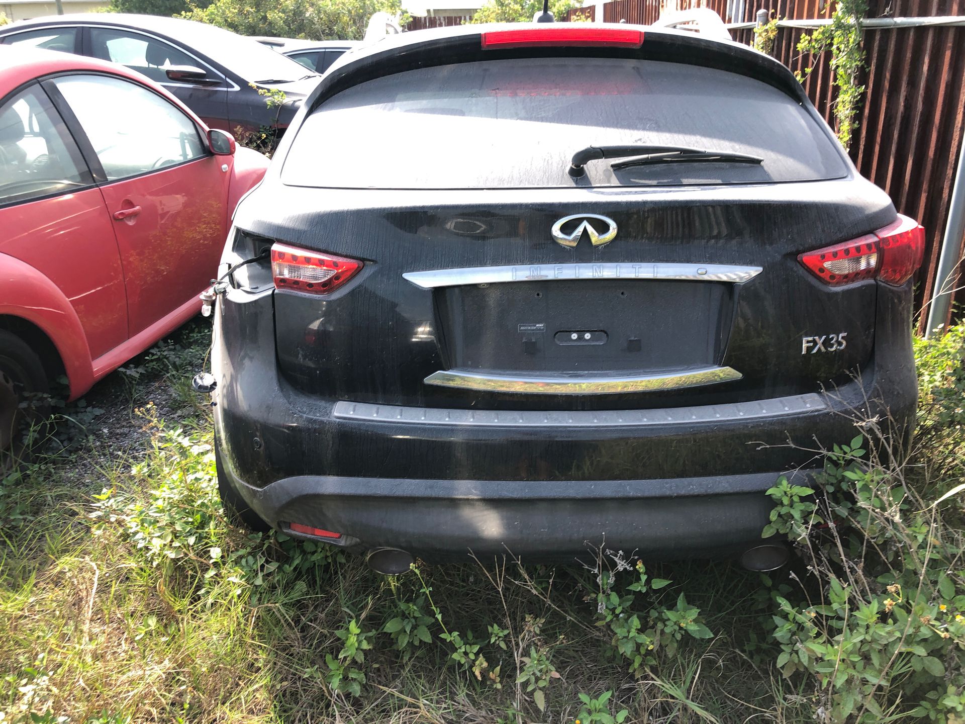 2013 Infiniti fx35 parts only