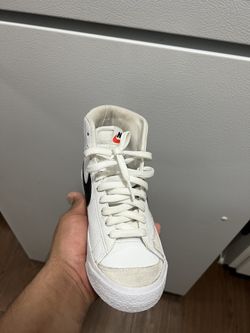 Nike Blazer Size 3