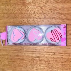 Heart Shaped Makeup Blender