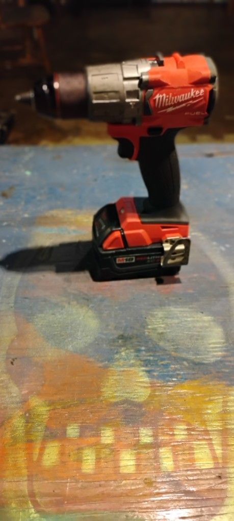 M18 Hammer Drill & 5.0ah Battery