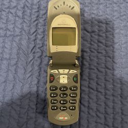 Motorola Flip Phone Blast From The Past 