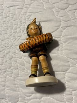GOEBEL HUMMEL VINTAGE SIGNED FIGURINE” ACCORDION BOY”