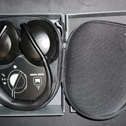 Bose 700 Noise Cancellation Headphones 