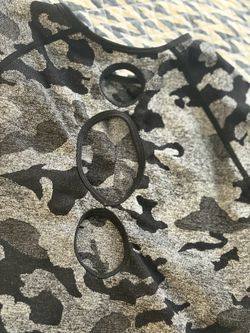 Camouflage sport crop top