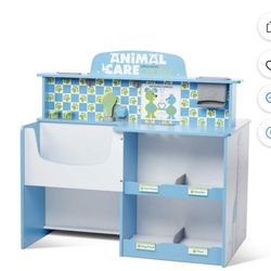 Melissa and Doug Vet Center Play 
