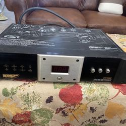 Monster Power HTS 3500 MKII Home Theatre Reference Power Center Great Work 