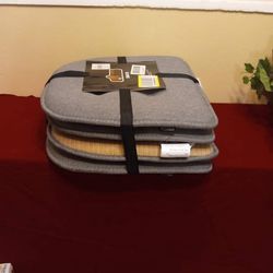 4 Pc Chair Cushion Set