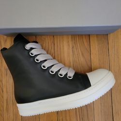 RICK OWENS QUILTED LEATHER HIGH TOPS!