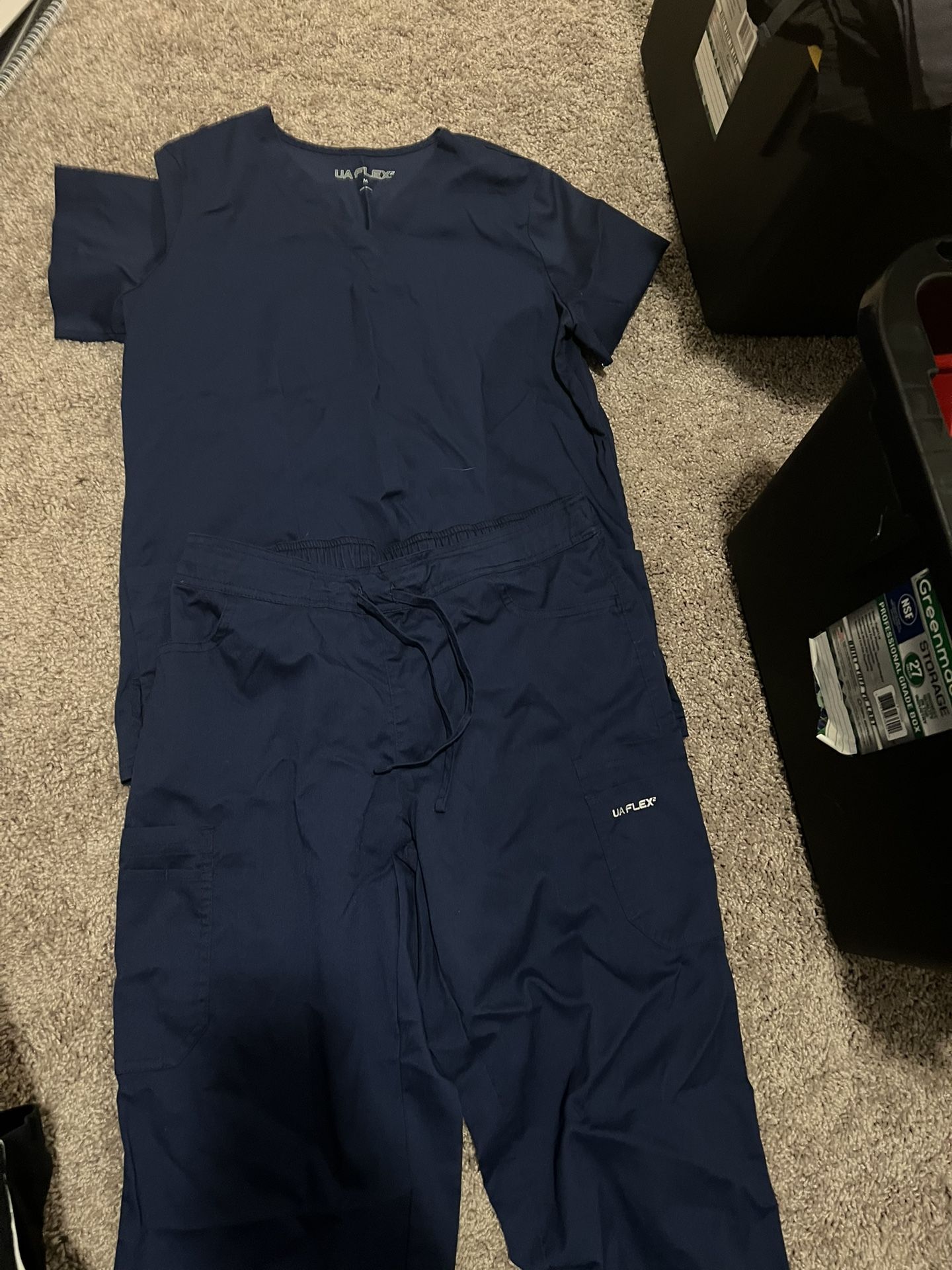 Scrubs- Navy Medium