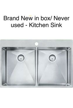 New! Franke 33.5 X 22.5 IN. Kitchen Double Sink Basin HF3322-1