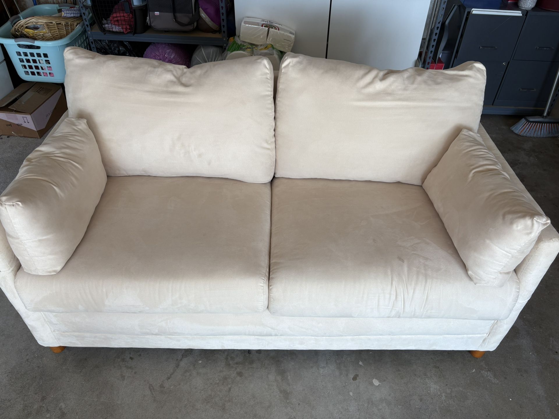 Suade Pull Out Couch