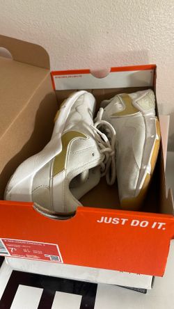 Gym Shoes Size 7 1/2