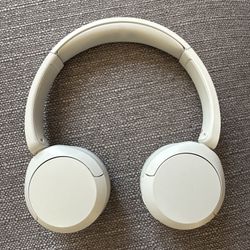 Pre-owned Sony WH-CH520 Wireless Headphones