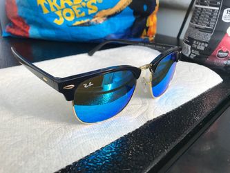 SUNGLASSES