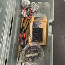  5 Sets Of Soft Tip Darts, BRASS. Barrels in great condition. Includes Extra Flights Tips Etc Price for all 5