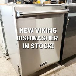 NEW VIKING 2021 Stainless Dishwasher 400.00 OFF RETAIL 