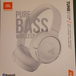 JBL Tune 510BT: Wireless On-Ear Headphones with Purebass Sound -

WHITE