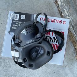 Wrestling.. Soccer.. Knee Pads